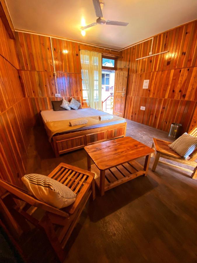 Pine Tower Inn Manali  Luaran gambar