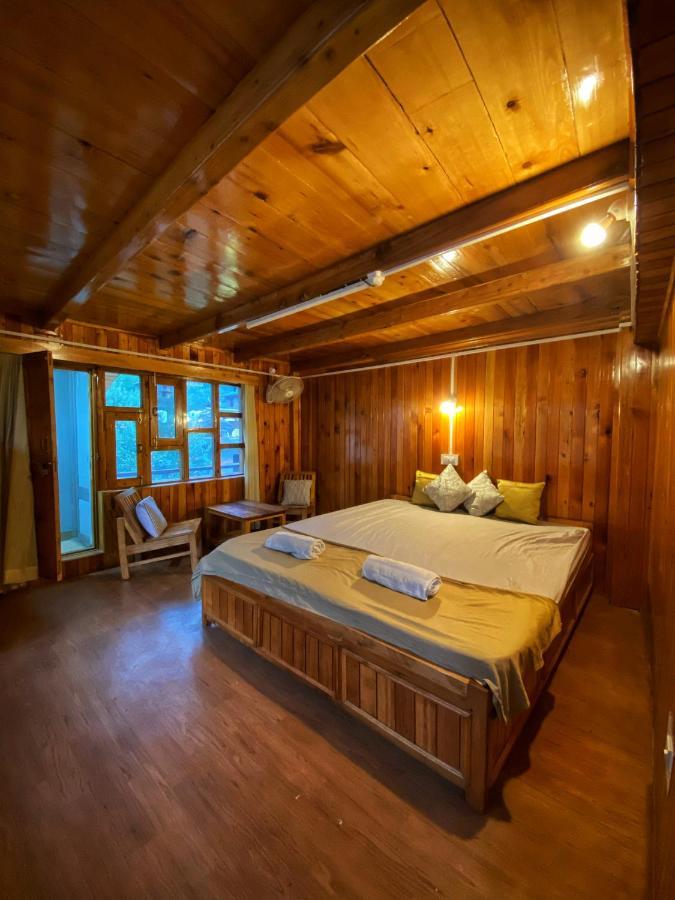 Pine Tower Inn Manali  Luaran gambar